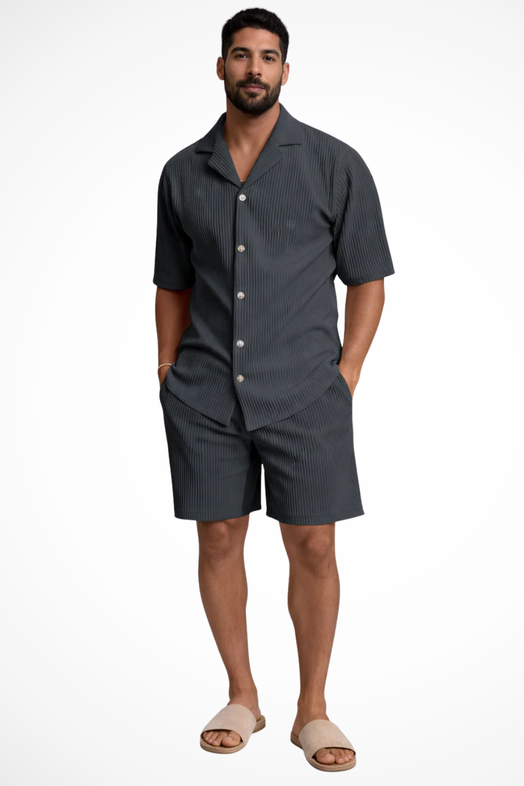 Conjunto de duas peças para homem com camisa de manga curta e calções