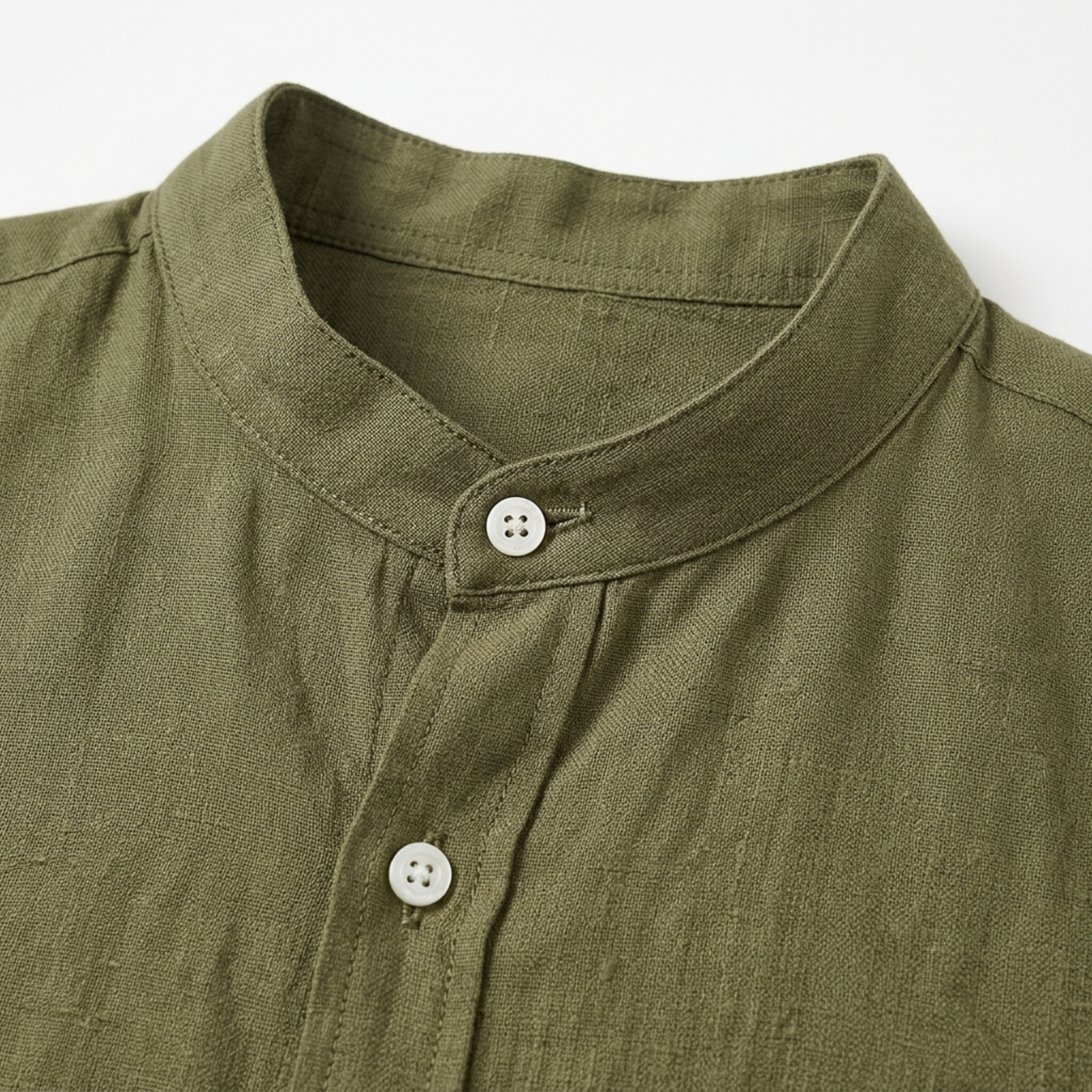 Chemise en lin homme — col classique et manches ajustables pour un usage quotidien