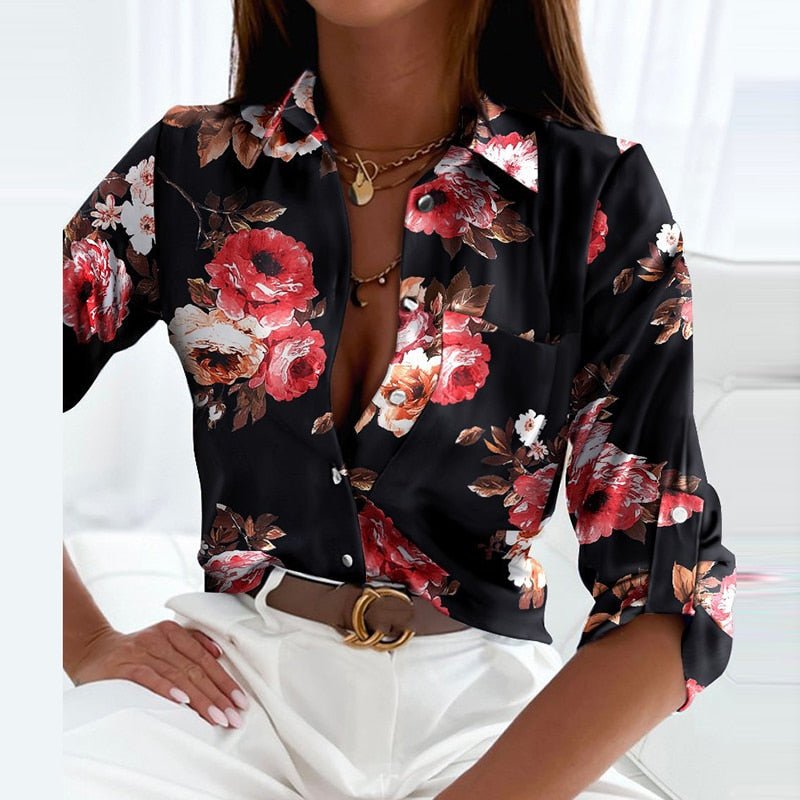 Camisa de satén para mujer — Estampado gráfico y ajuste entallado para oficina