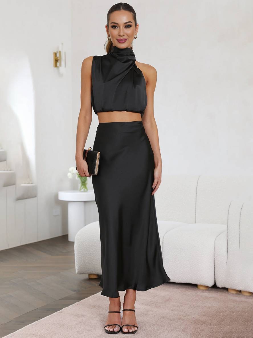 Set de două piese pentru femei cu top halter din satin și fustă maxi