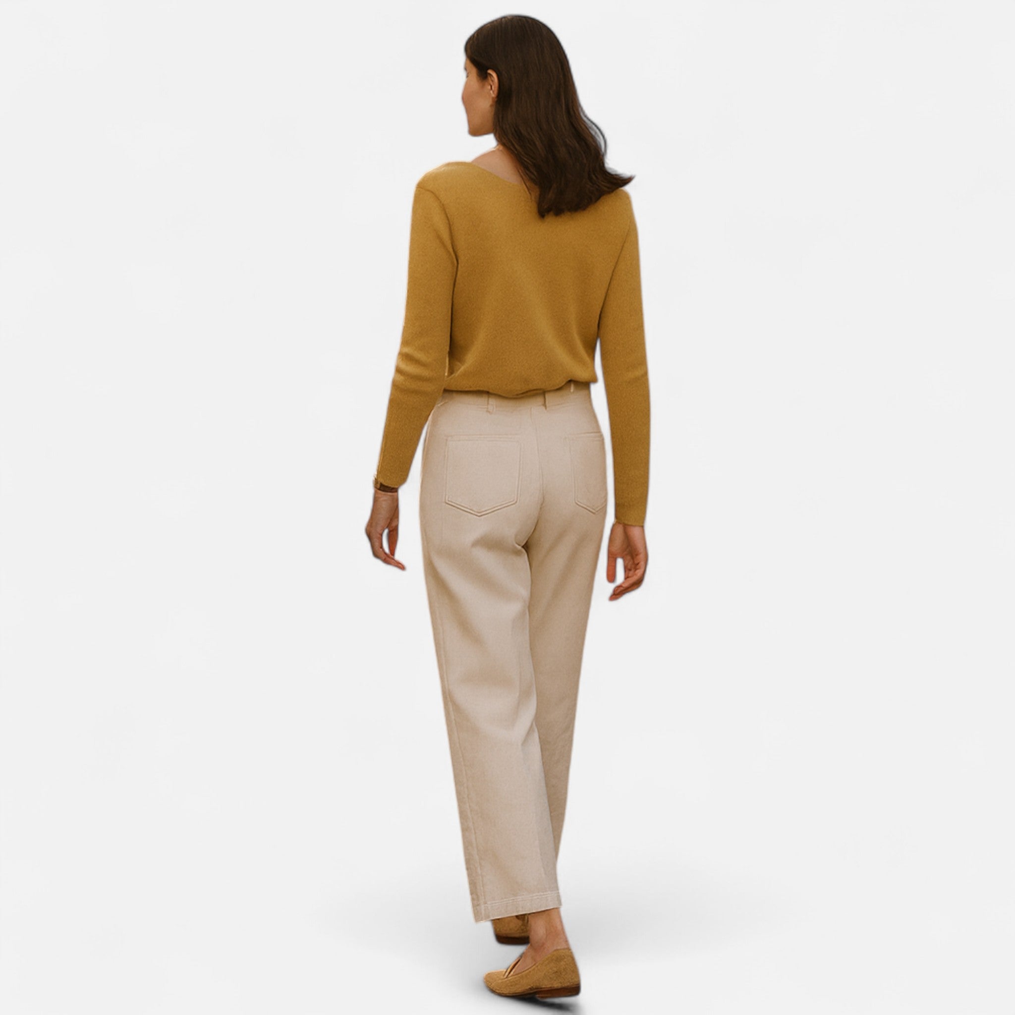 Eliaro Moda | Women's Ginevra Sweater Elegance with Iconic Buttons