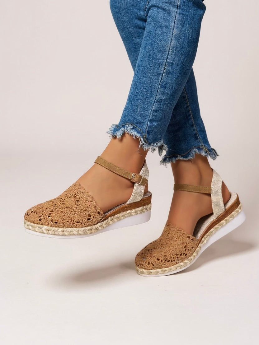 Sandalias de cuña para mujer con tira al tobillo y acabado natural - vacaciones