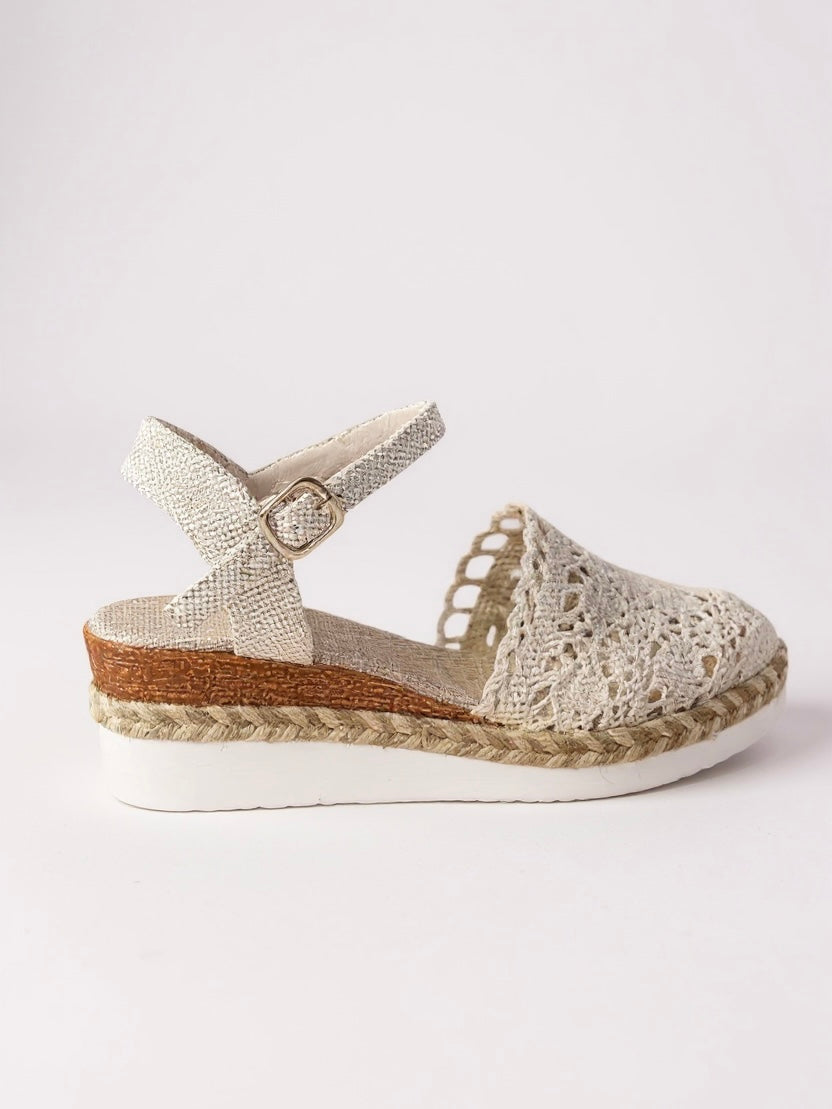 Sandalias de cuña para mujer con tira al tobillo y acabado natural - vacaciones