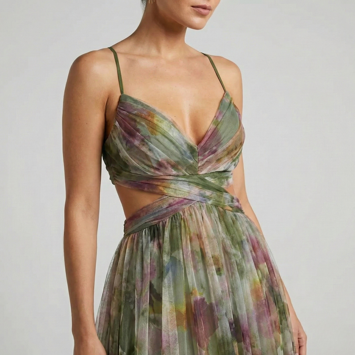 Long Sleeveless Silk Dress with Gradient Print and Waist Slits