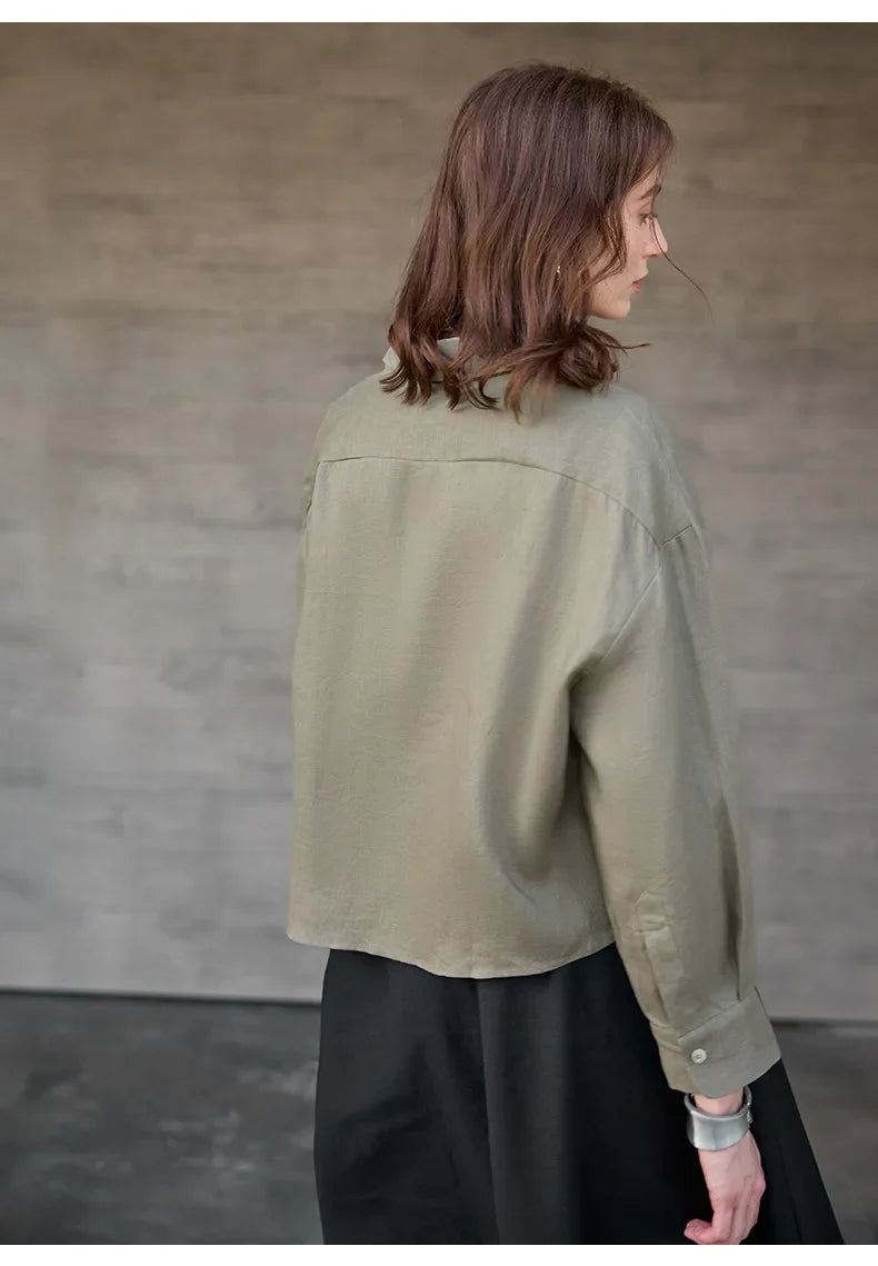 Sobrecamisa de Lino Corta para Mujer de Corte Oversize con Cuello en V y Botones