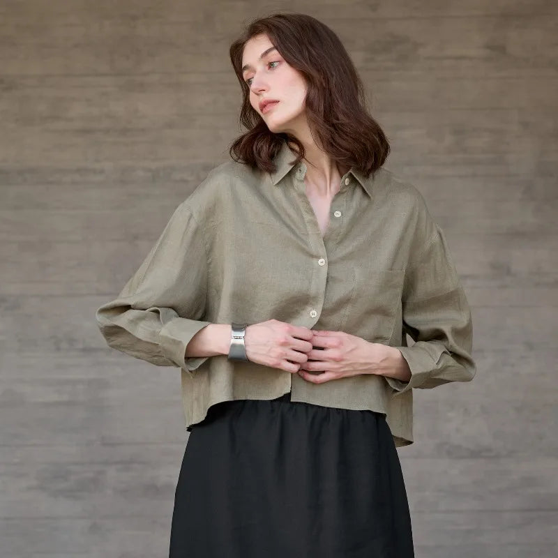 Sobrecamisa de Lino Corta para Mujer de Corte Oversize con Cuello en V y Botones