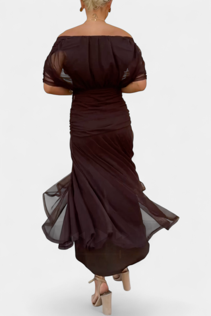 Vestido comprido para mulher — decote em V e corpo franzido — casamento