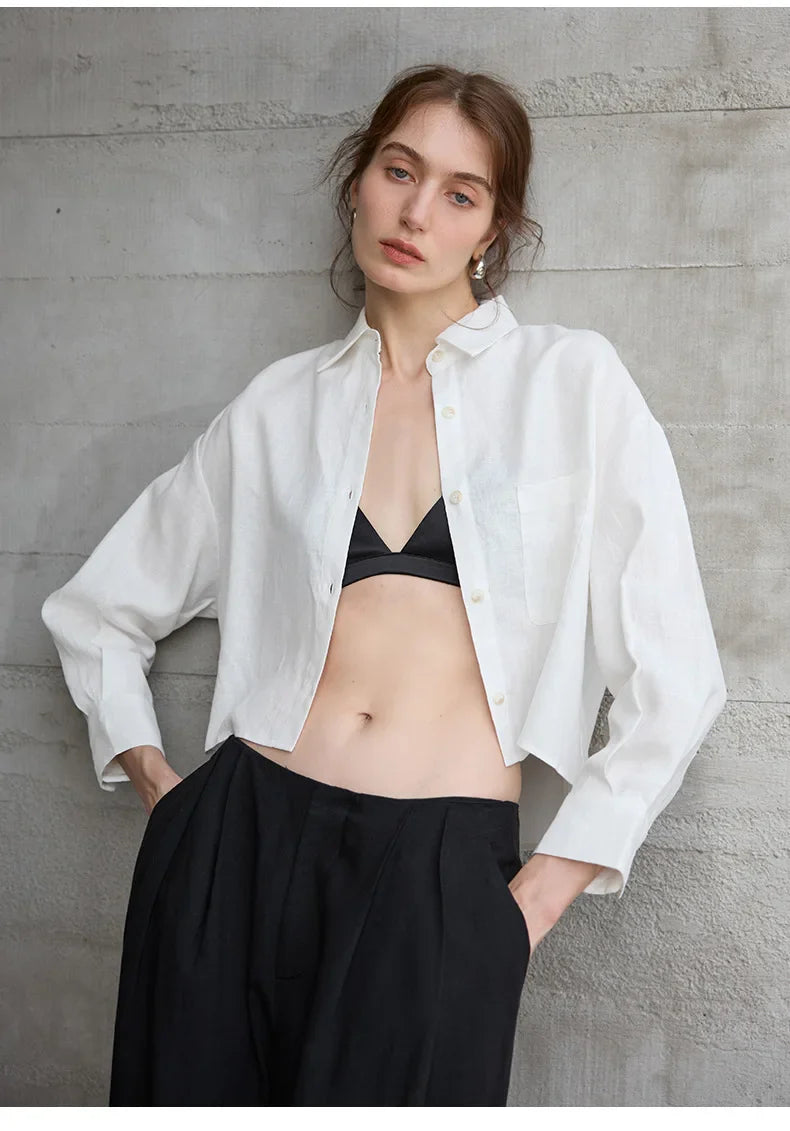Sobrecamisa de Lino Corta para Mujer de Corte Oversize con Cuello en V y Botones