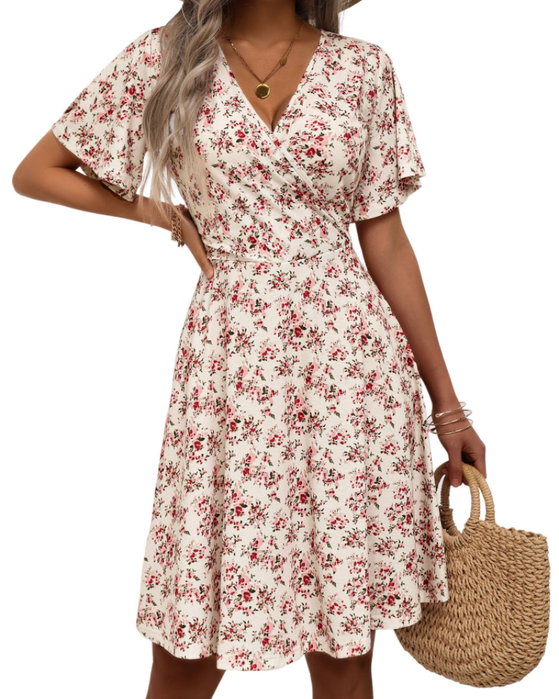 Vestido curto de mulher | corte cruzado | decote em V | para eventos de verão