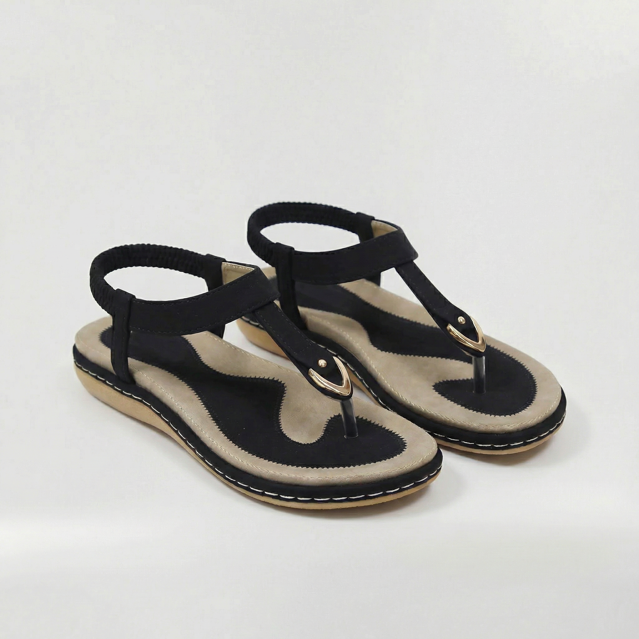 Sandali Bassi da Donna Infradito con Fascia Elastica e Decorazione Metallica