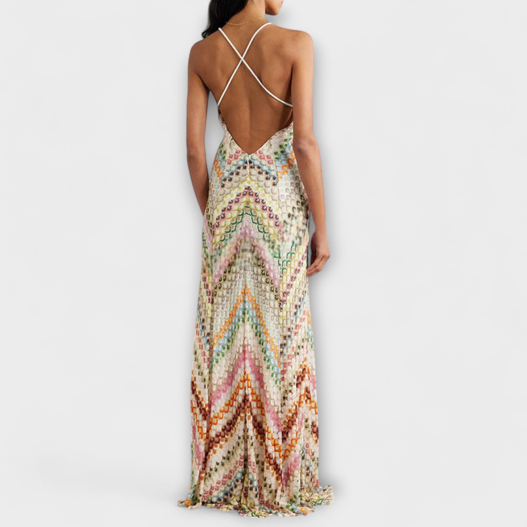 Robe longue en maille avec imprimé zigzag et décolleté plongeant en V