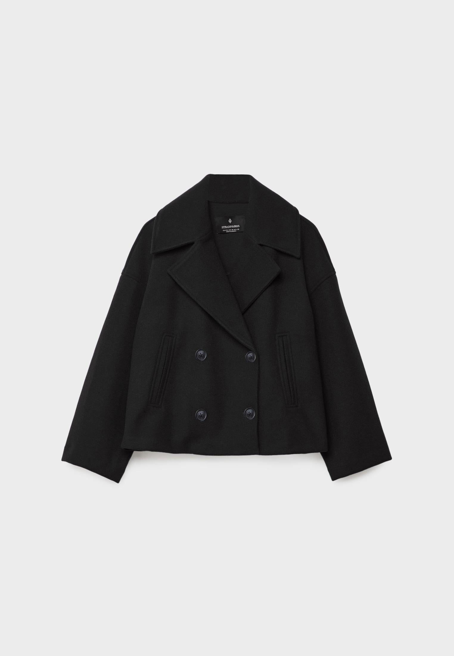 Women's short wool double-breasted jacket with lapel collar