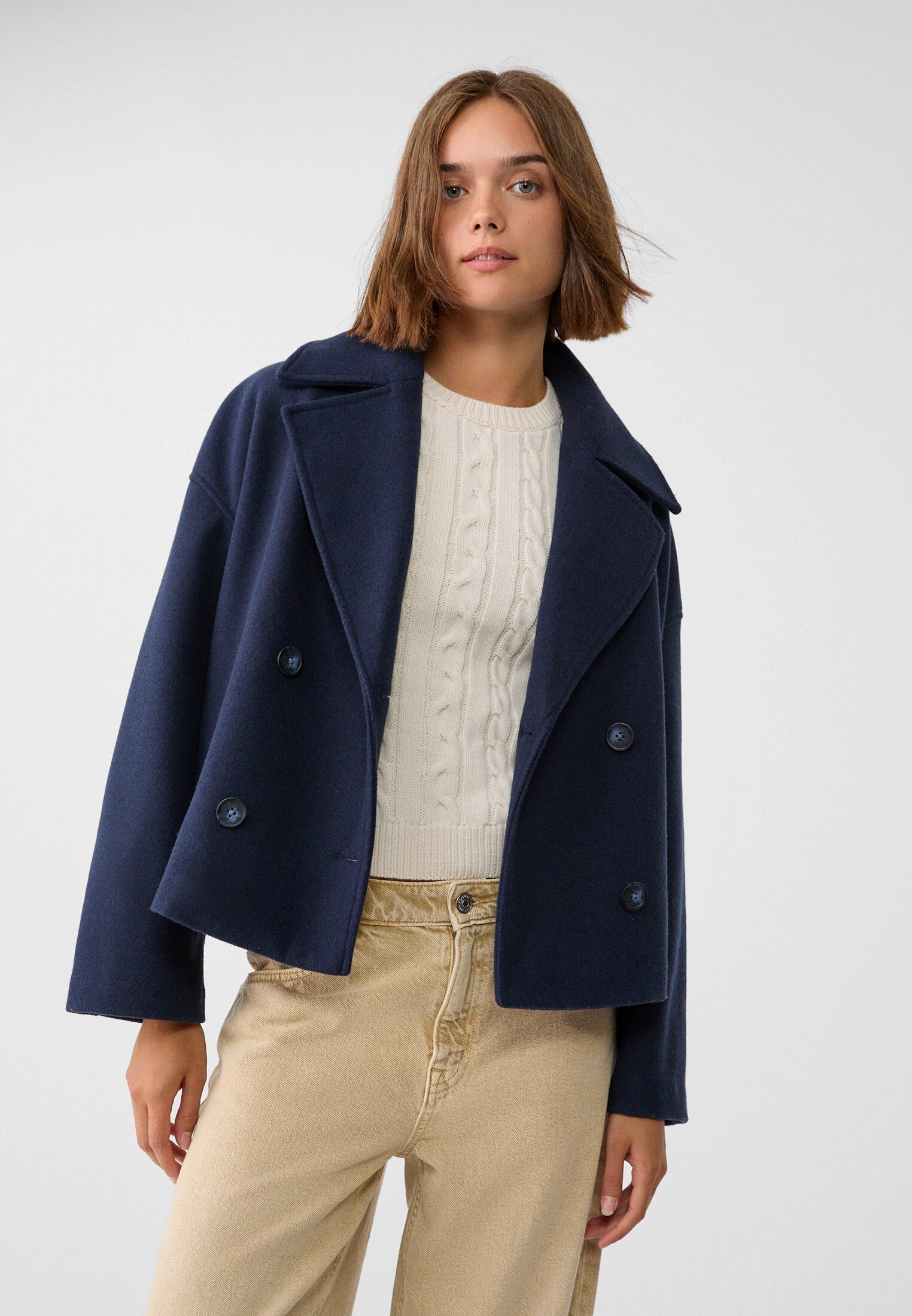 Women's short wool double-breasted jacket with lapel collar