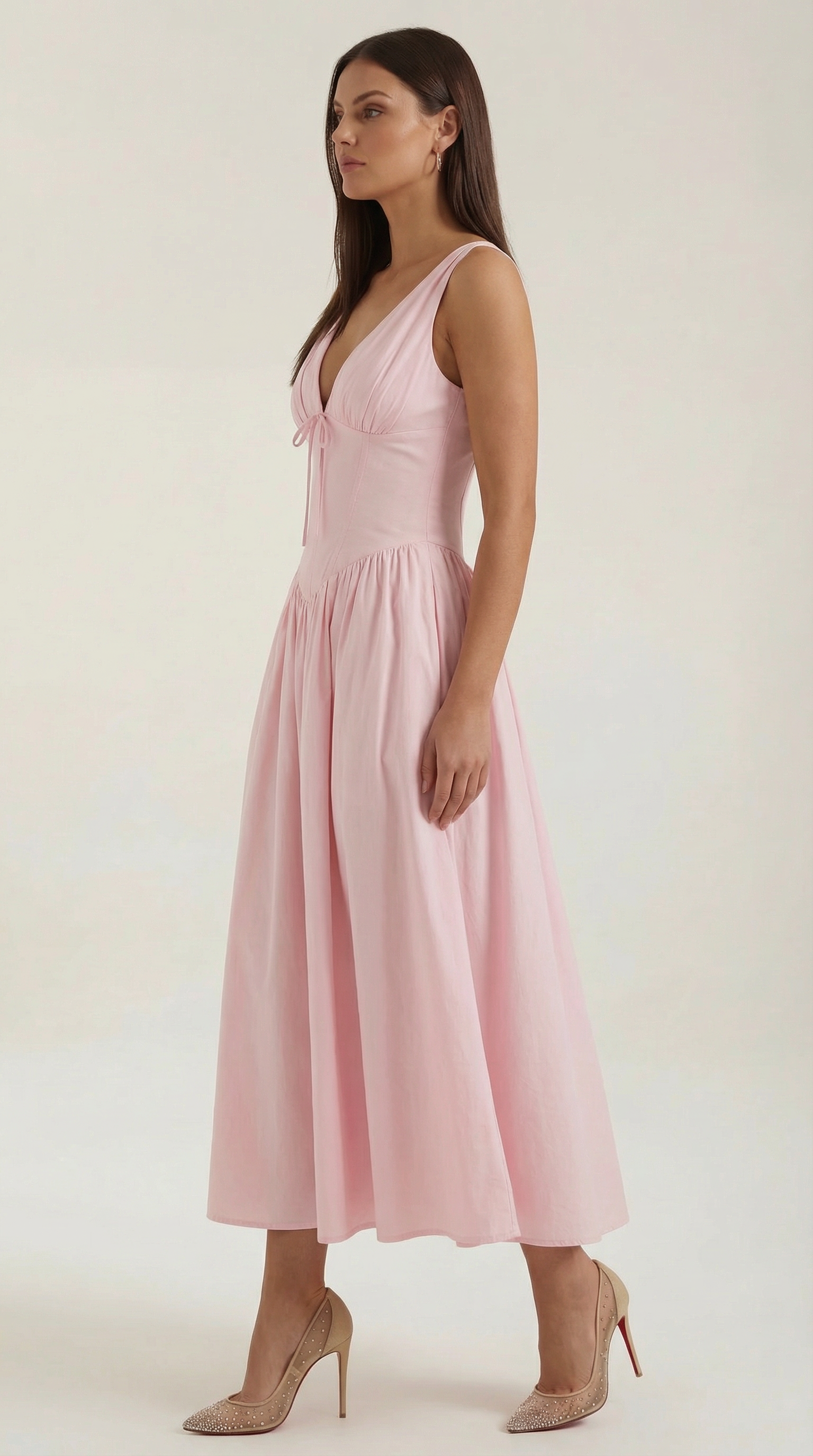 Robe midi décolletée en V profond taille haute avec dos nu pour femme