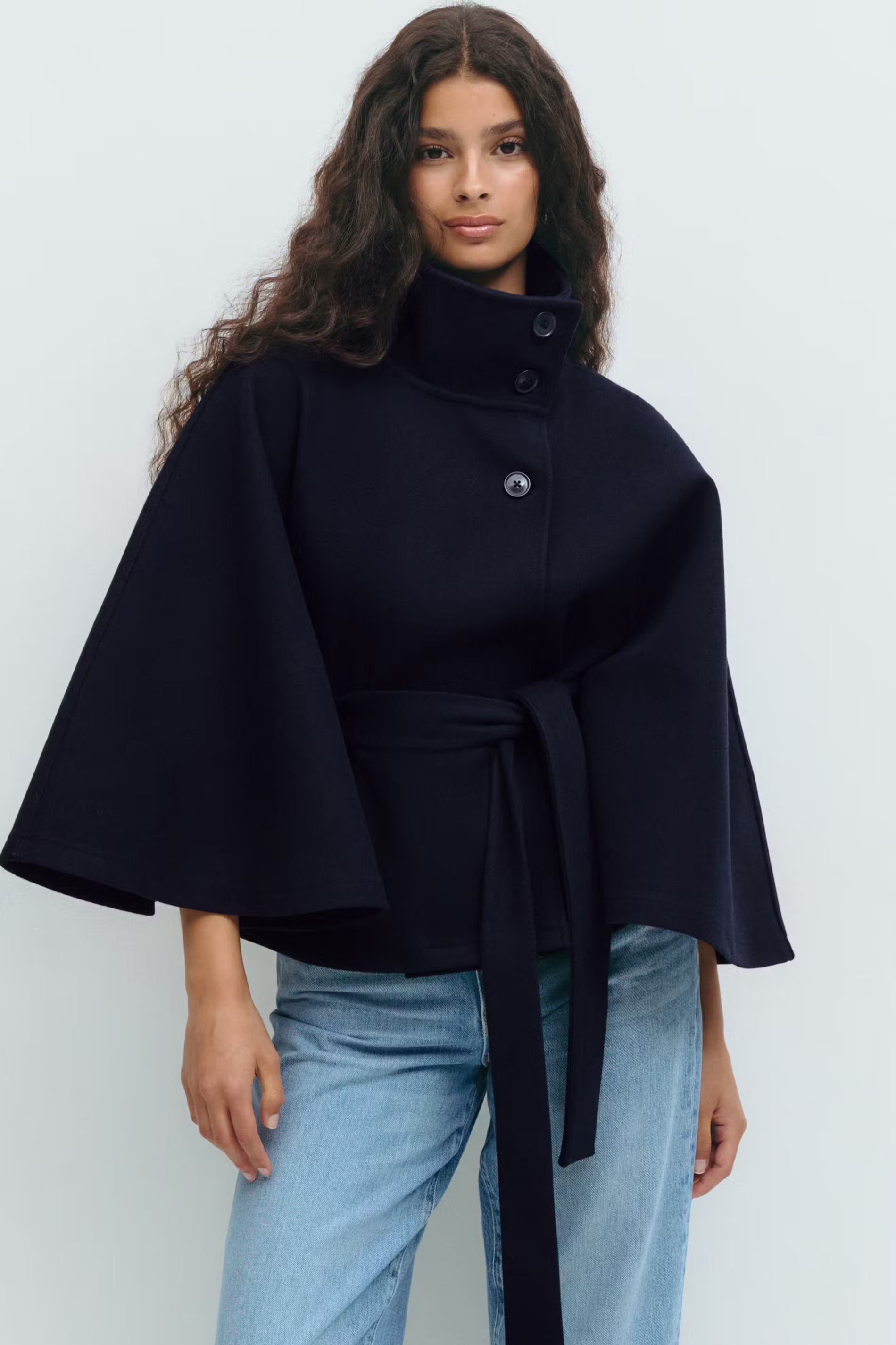 Veste cape avec col montant et ceinture ajustable pour femme