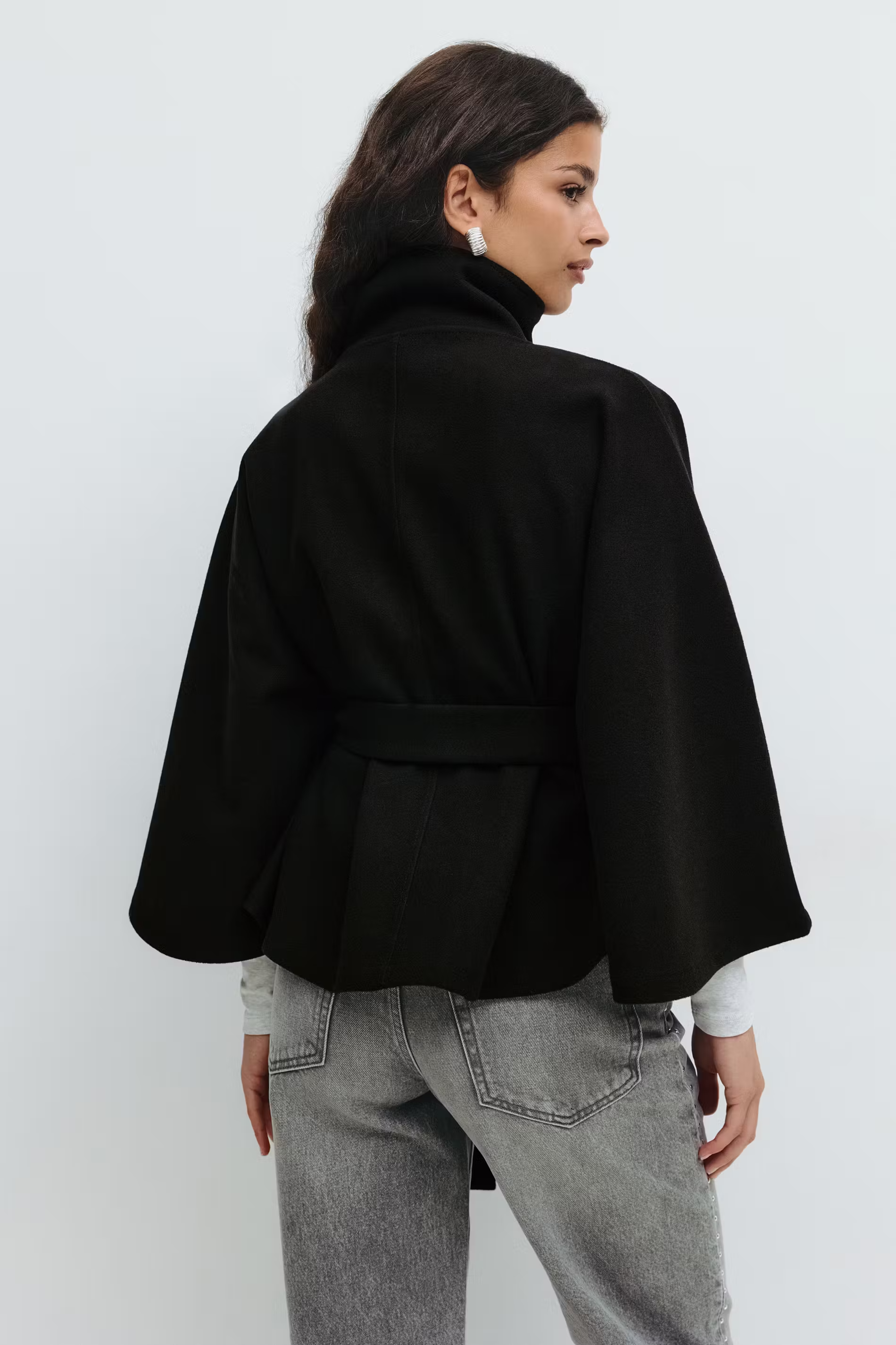 Veste cape avec col montant et ceinture ajustable pour femme