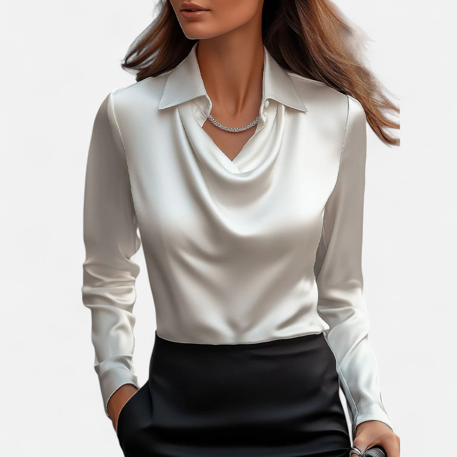 Blusa de satén con escote drapeado para mujer — oficina y eventos