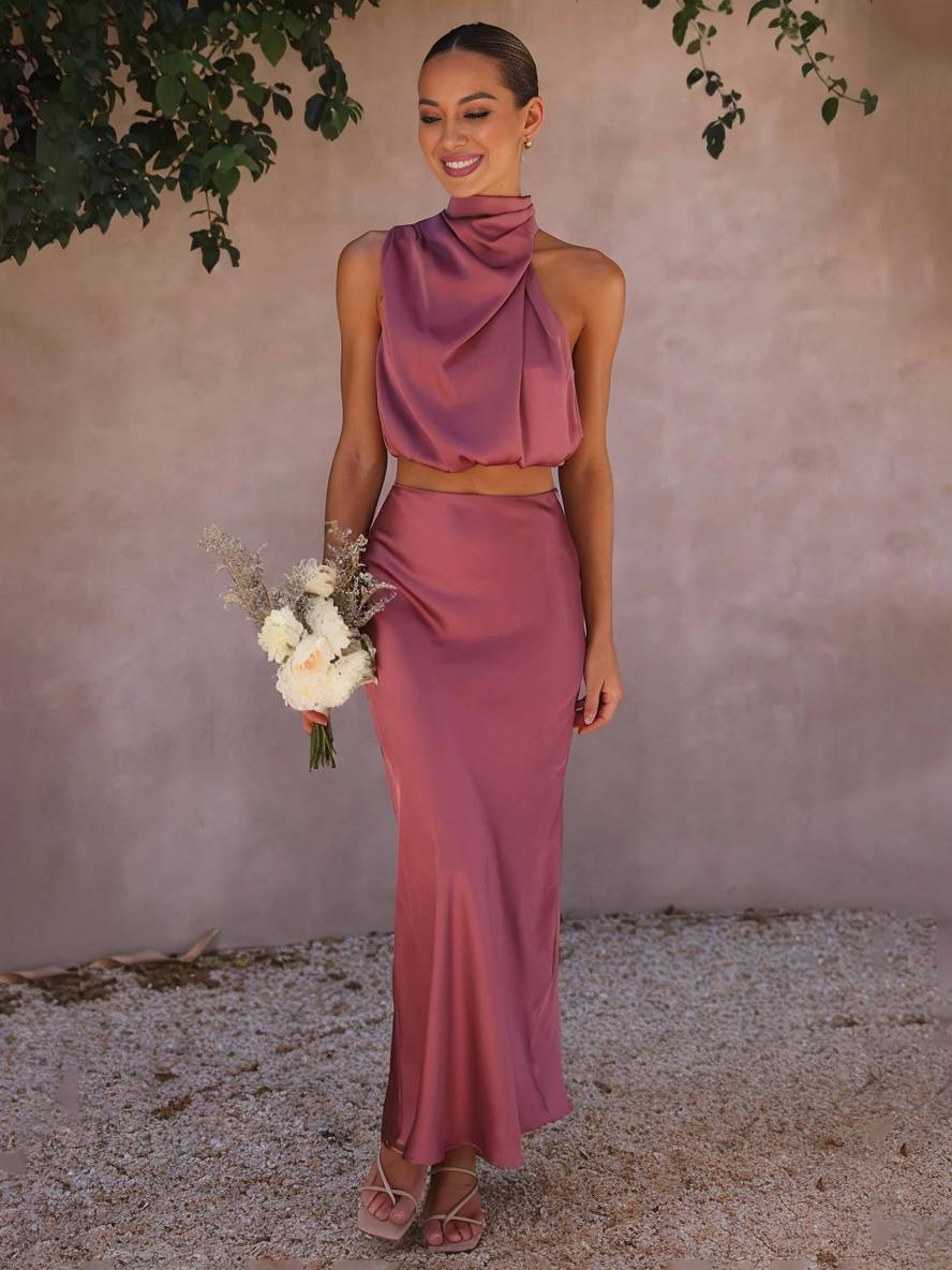 Set de două piese pentru femei cu top halter din satin și fustă maxi