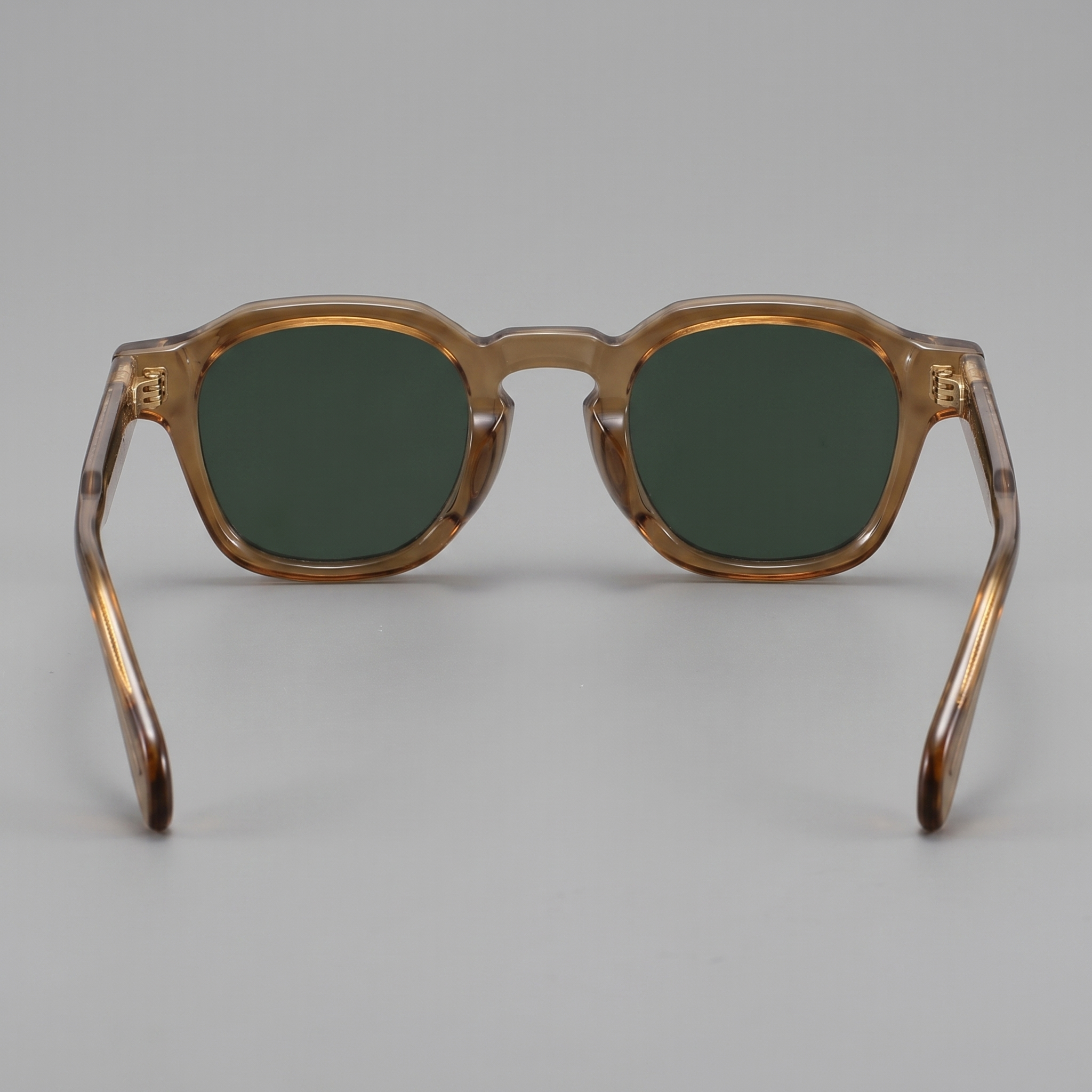 Gafas de sol hombre | montura cuadrada uso diario