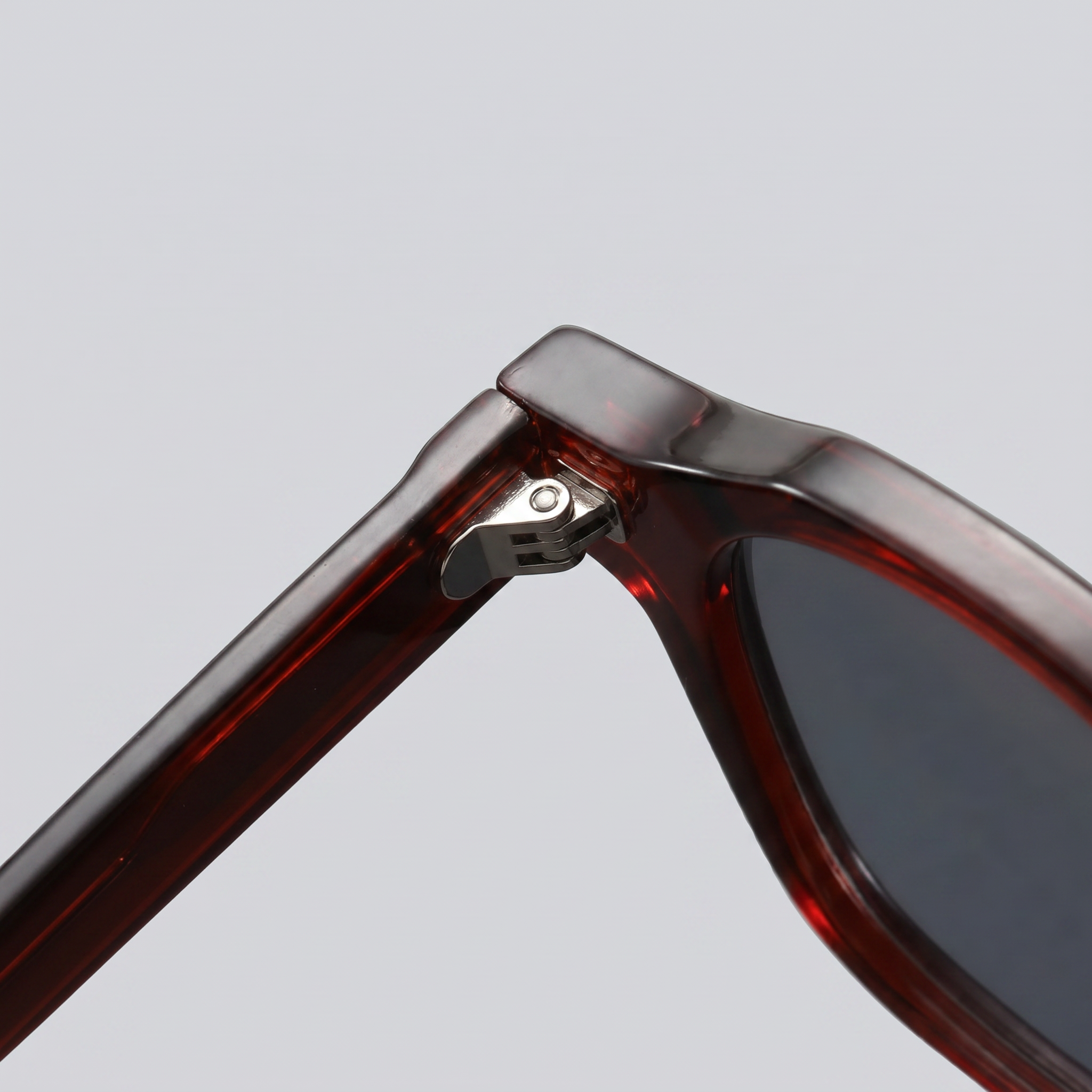 Gafas de sol hombre | montura cuadrada uso diario