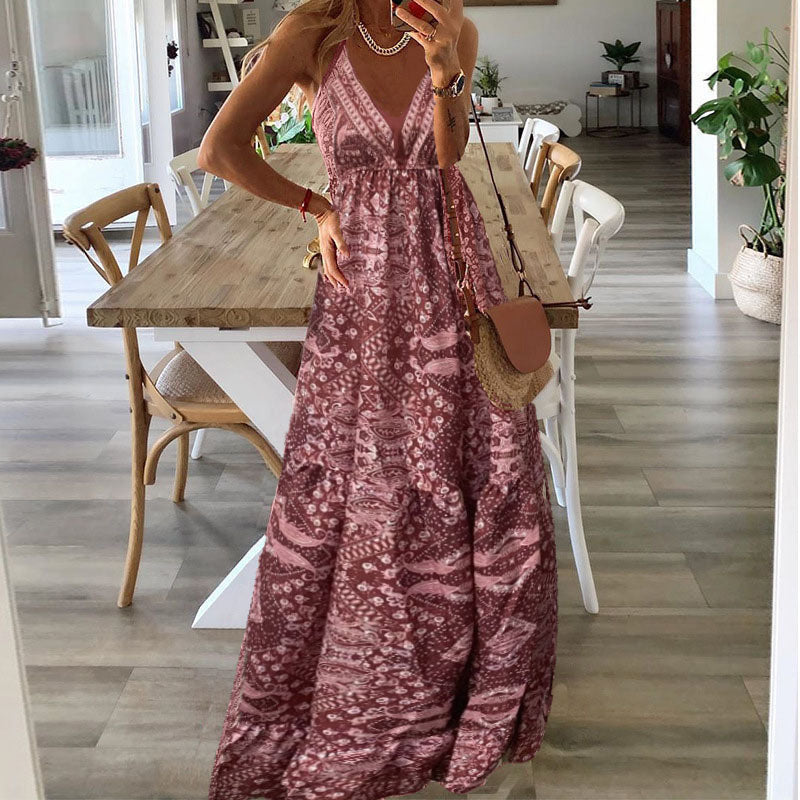 Maxi ruha vékony pántokkal, V-nyakkal és boho mintával nőknek