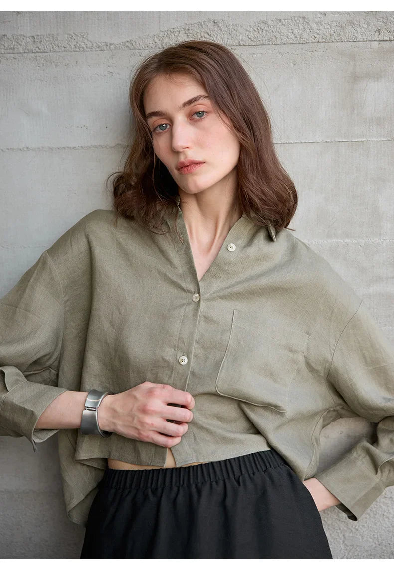 Sobrecamisa de Lino Corta para Mujer de Corte Oversize con Cuello en V y Botones