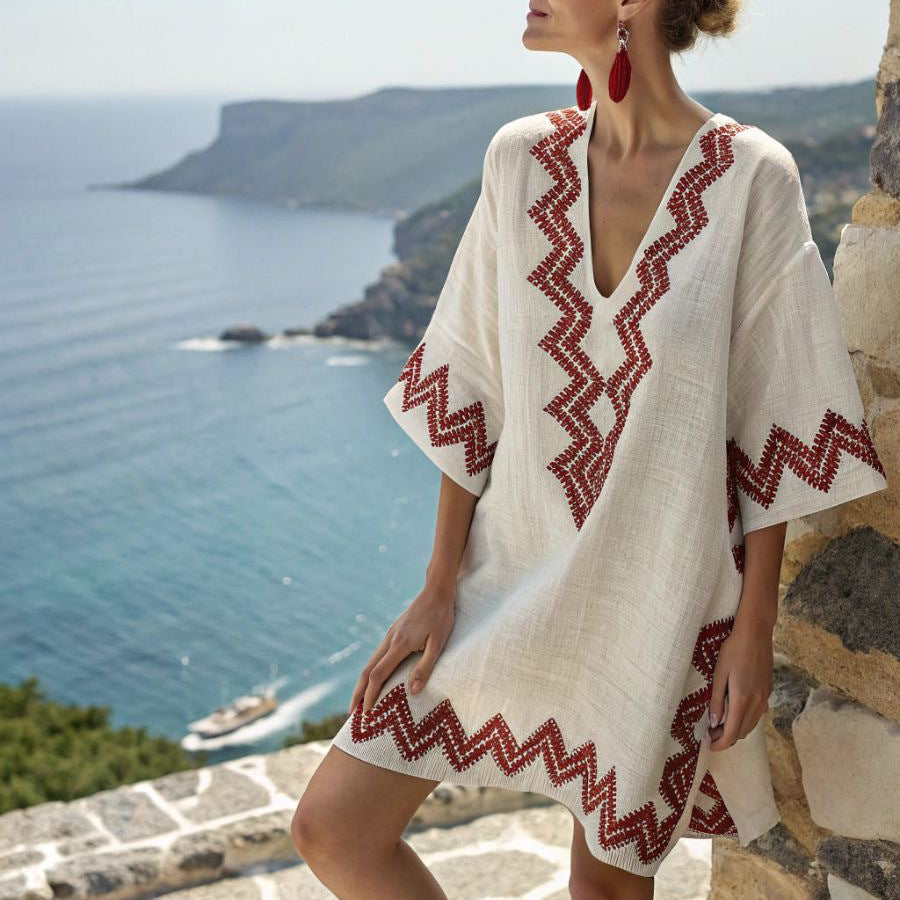 Túnica kimono bordada para mujer con cuello en V — playa